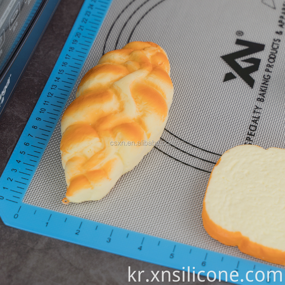 Non Stick Silicone Baking Mat